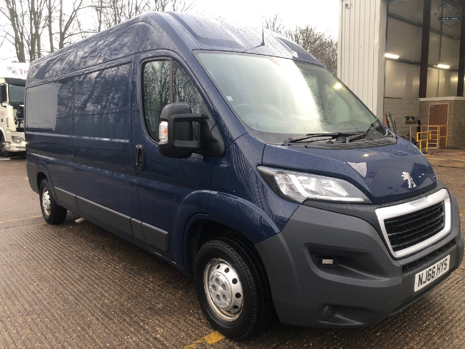 Used peugeot shop boxer van